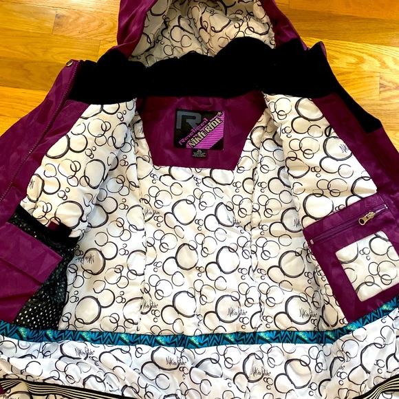 Pretty much Brand new ladies winter jacket. Radical, Nikki Ride, G/L 12/14 - Picture 12 of 12